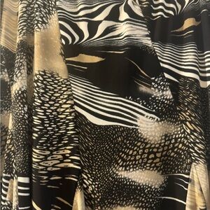 Beautiful asymmetrical skirt! Closet Clearout!